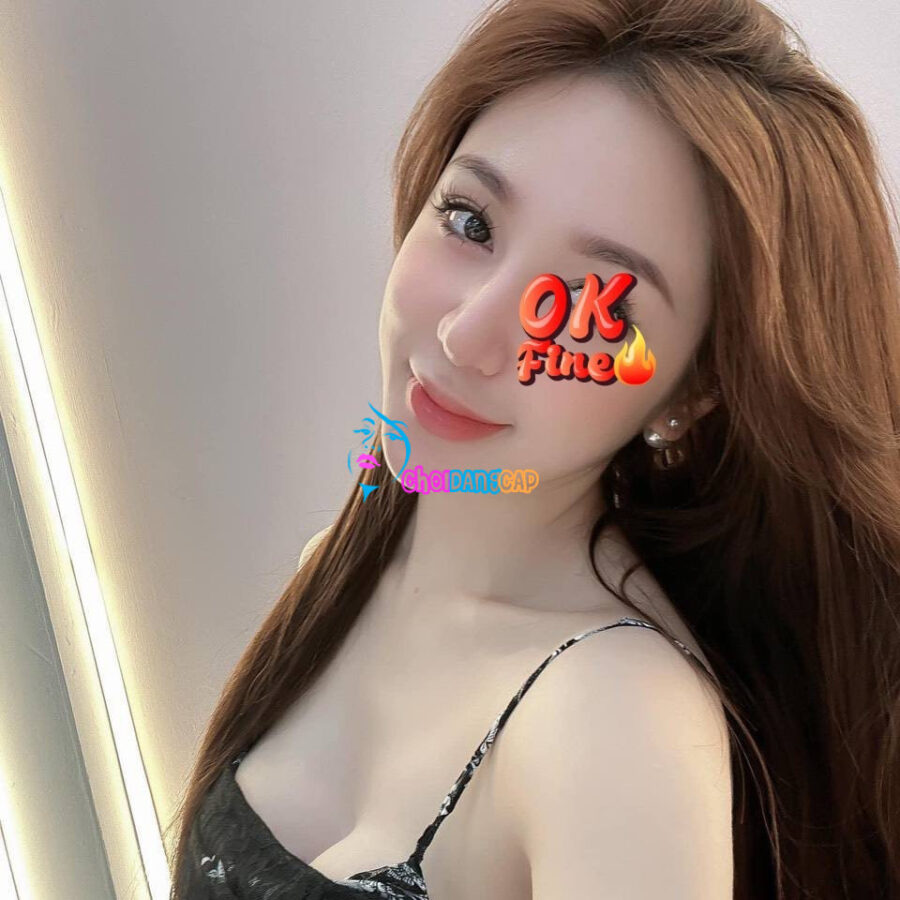 PHƯƠNG VY MASSAGE CÔ GÁI QUYẾN RŨ BODY CỰC ĐẸP CÙNG VỚI NỤ CƯỜI NGỌT NGÀO BÍM HỒNG VÚ CĂNG MANG ĐẾN CHO ANH EM GIÂY PHÚT CỰC KHOÁI
